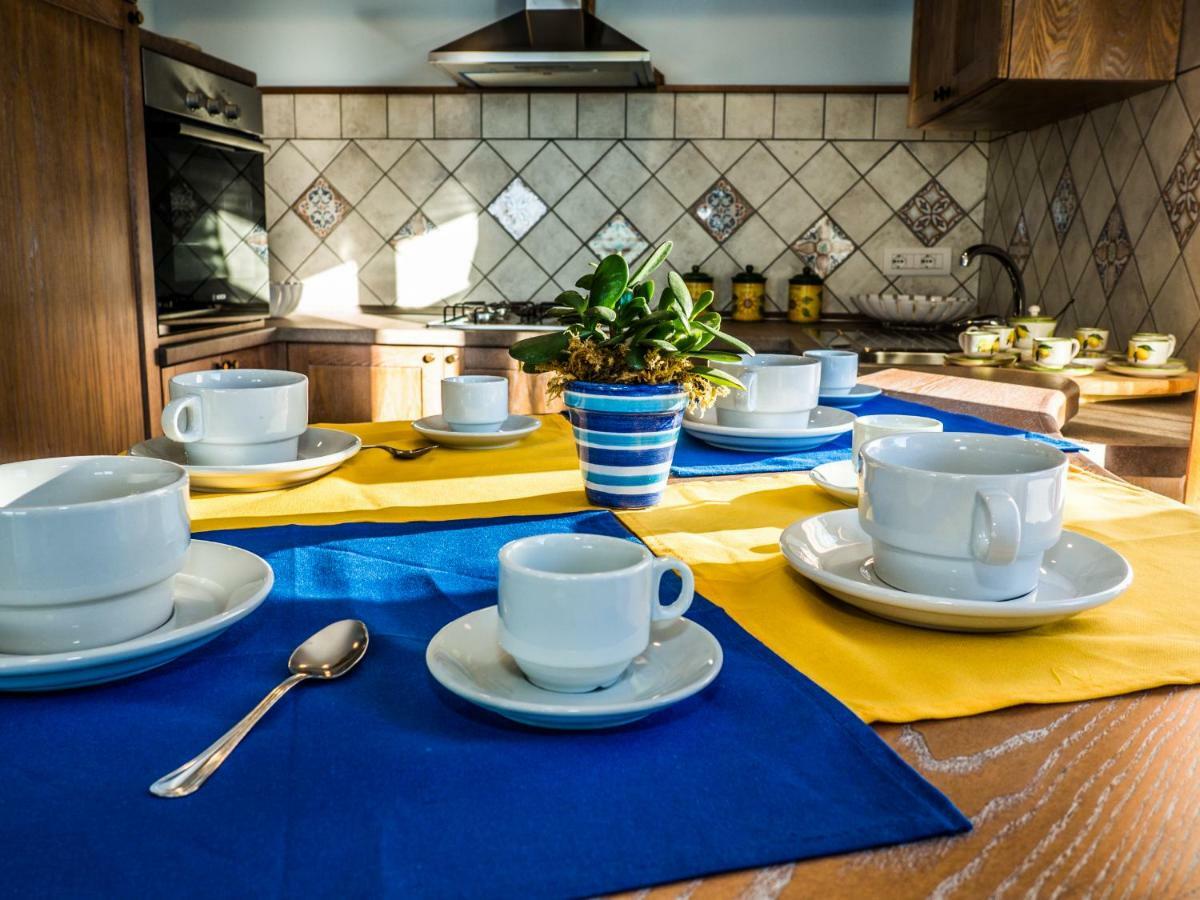 Villa Capri Wonderful View マッサ・ルブレンセ エクステリア 写真